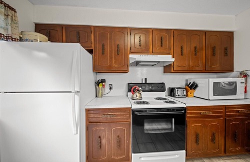 Stoneham Cabina | Disconnect to Reconnect – 3BR Retreat in Nature’s Backyard
