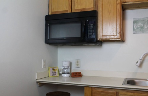 Fondren Apartamento | Discounted Cozy Home with Modern Amenities