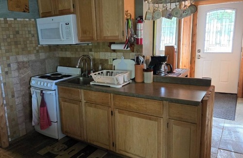 Alpena Cabaña | Discounted Fall Season Rates Double Occupancy on Long Lake near Alpena.