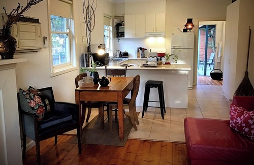 Croydon Casa | "Discounted Long Stays | Home Comfort in a 3-Bed Croydon/Kilsyth."