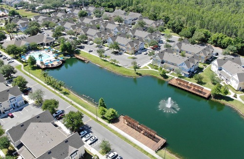 Venetian Bay Villages Villa | DISCOUNTED!!! Magnolia House 8pp 4bd-3ba Disney Universal