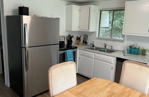 Narragansett Casa | Discounts For The Spontaneous Getaway! Celebrations, WaterFire, Coastal Serenity