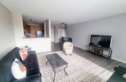 Elkins Park Apartamento | Discover a guest-exclusive haven in our modern, spacious apartment
