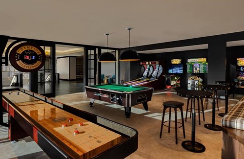 Northeast Park Hill Casa | Discover artful elegance at our upscale hotel in Denver, CO