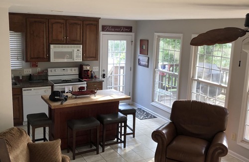 Chickamauga Lake Casa | Discover Birchwood charm in our spacious 3-bedroom retreat