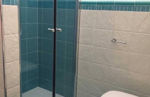 Marina di Pisciotta Apartamento | Discover CIlento - Mandarin - Room with bathroom - sleeps 3