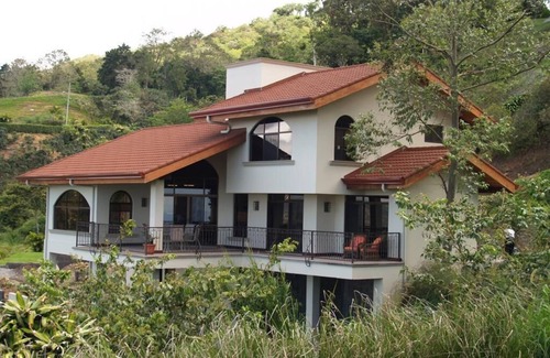 San Ramón Casa | Discover Costa Rica