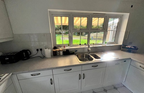 Bray on Thames Casa | Discover Heaven's Way Heathrow: 25% Off! Near Windsor Castle, Legoland, Windsor!