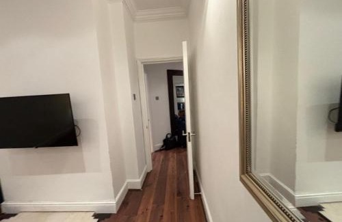 Royal Borough of Kensington and Chelsea Apartamento | Discover London Central 2 Bedroom in Kensington