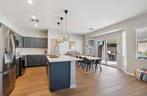 Northwest Ranch Casa | Discover the magic of Surprise & Phoenix in this contemporary home