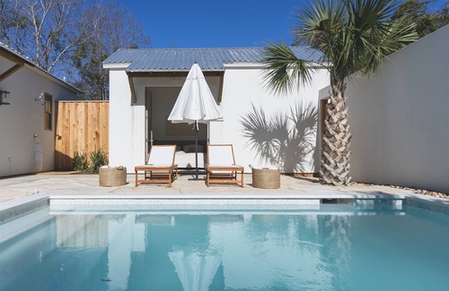 Arp Casa | Discover Wildfeather: Elegant + Serene Stay
