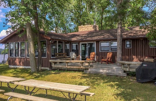 Poynette Cabina | Un refugio privado Lakeside