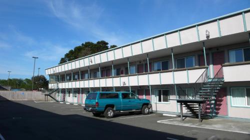Eureka Hotel | Discovery Inn - Eureka