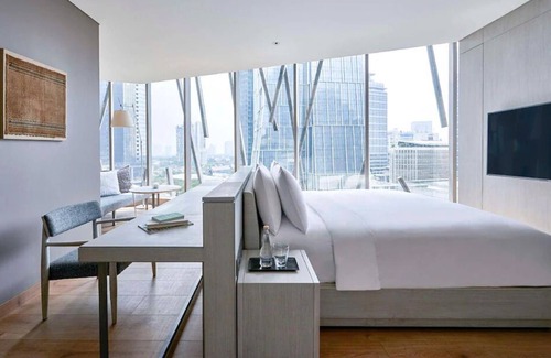 Sudirman Central Business District Hotel | Discovery SCBD