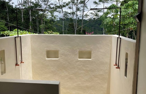 Puerto Jiménez Casa | Disfruta de un acogedor bungalow con vistas al Golfo Dulce rodeado de naturaleza