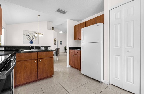 Crystal Cove Casa | Glamorous House in DISNEY AREA Heated Private Pool