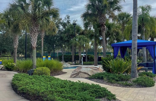 Sunridge Woods Villa | Disney Area Luxury Villa · Private Heated Pool, Jacuzzi & Spa · Solterra Resort
