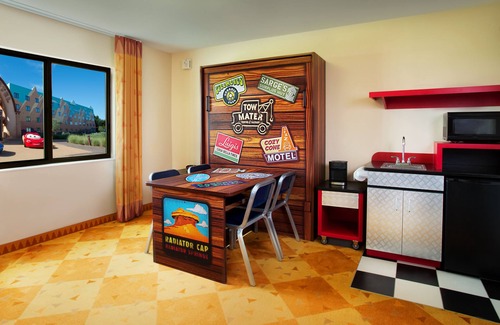 Bay Lake Hotel | Disney's Art of Animation Resort