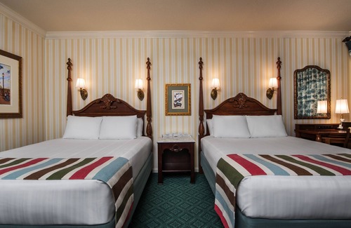 Bay Lake Hotel | Disney's BoardWalk Inn