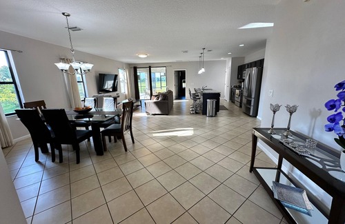Buena Ventura Lakes Villa | Disney & USTA Tennis, Perfect Combo Orlando Stay.