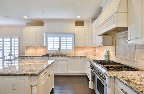 North Tustin Casa | * NUEVA LISTA * Disneyland & Beach Gorgeous 8 habitaciones 6. 5 baños 5000 pies cuadrados
