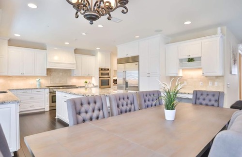North Tustin Casa | * NUEVA LISTA * Disneyland & Beach Gorgeous 8 habitaciones 6. 5 baños 5000 pies cuadrados
