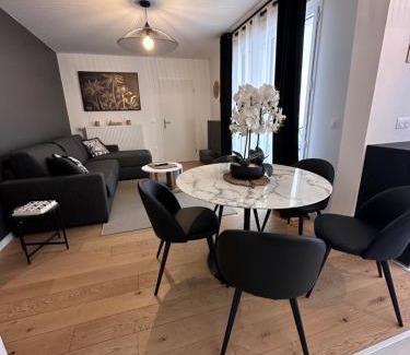 Chessy Apartamento | Disneyland Dream 4 - Charmant Appartement 7 pax