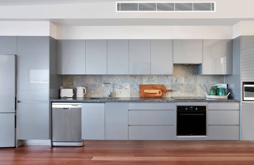 Randwick Casa | District & ocean views close to Bronte Beach