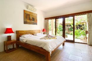 Renon Casa | Diuma residence yoga meditation retreat and healing Center