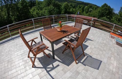Matavun Apartamento | Divača, Vila Srebrna