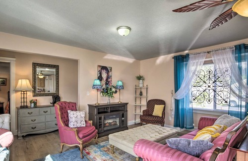 West Salem Casa | Diva's Den - West Salem Bungalow by RedAwning