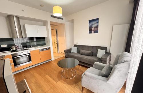 Bagcilar Apartamento | Divan Residence - Güneşli Near Ataköy Metro Station