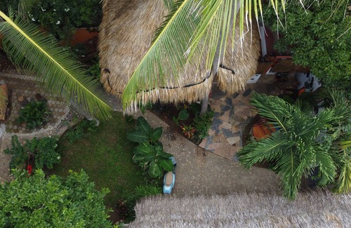 Tamarindos Casa | Divine cabin, 1 minute to beach, AC included