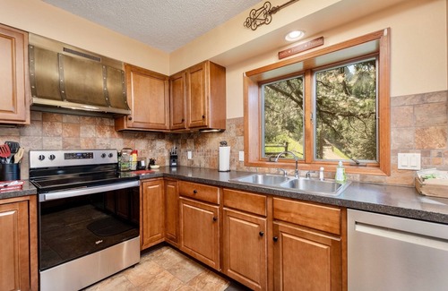 Windcliff Estates Casa | Divine Destiny Vacation Home at Windcliff