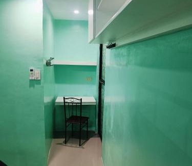 Clark Apartamento | Divine's Crib, Fully Airconditioned!