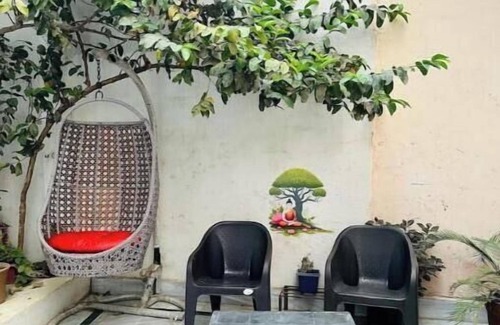 Jhusi Apartamento | Divine Solace GF1