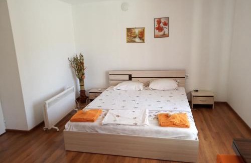 Krushuna Casa | Divna Guest House