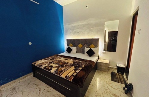 Ayodhya Casa | Divya Darshan Stay