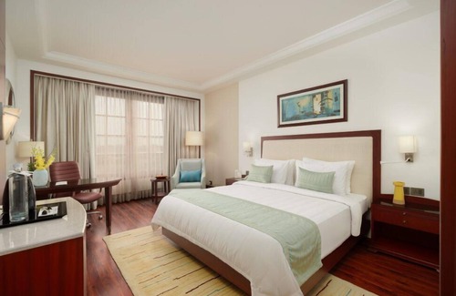 DLF Phase 3 Hotel | DLF Club 3