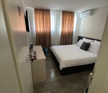 Tuzla Apartamento | DM Sobe
