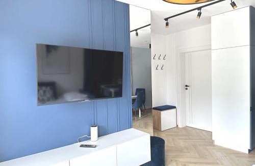 Nowy Dwor Mazowiecki Apartamento | DMK Blue Apartment near Warsaw-Modlin Airport