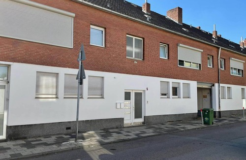 Birkesdorf Apartamento | Dn05 - Schöne 2 Zimmer Erdgeschoss-ferienwohnung in Düren, 57qm, 2 Schlafzimmer, Max. 5 Personen