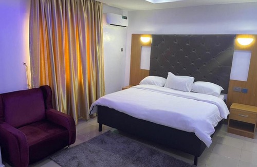 Benin City Apartamento | DND Apartments