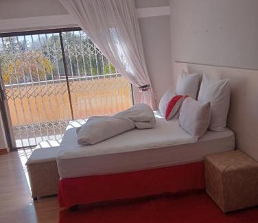 Mahikeng Apartamento | Dne Blue Sta