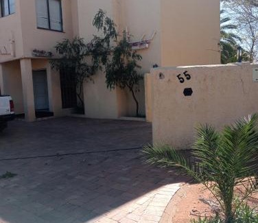 Mahikeng Apartamento | Dne Blue Sta