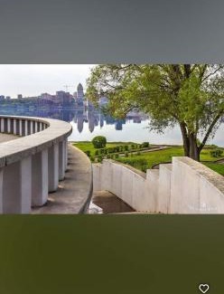Dnipro Apartamento | Dnipro evening, view # Вечірній Дніпро у центрі, фантастичний вид