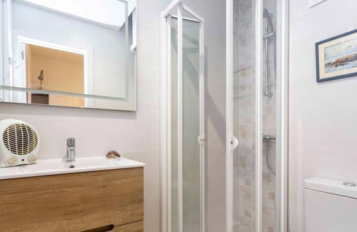 Puerta del Angel Apartamento | Doña Urraca. Encanto en Puerta del Ángel. NUEVO