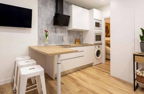 Puerta del Angel Apartamento | Doña Urraca. Encanto en Puerta del Ángel. NUEVO