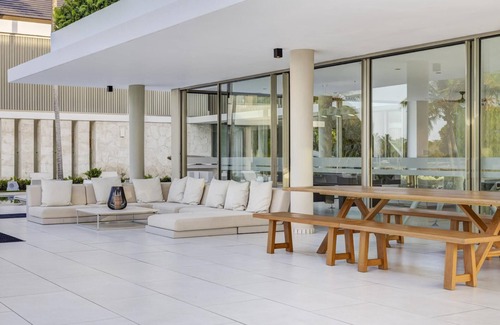Punta Cana Villa | Arrecife Royale - Nueve Habitaciones Villa, Capacidad 20