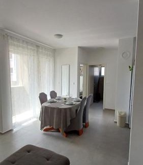 Valdebek Apartamento | Dobby